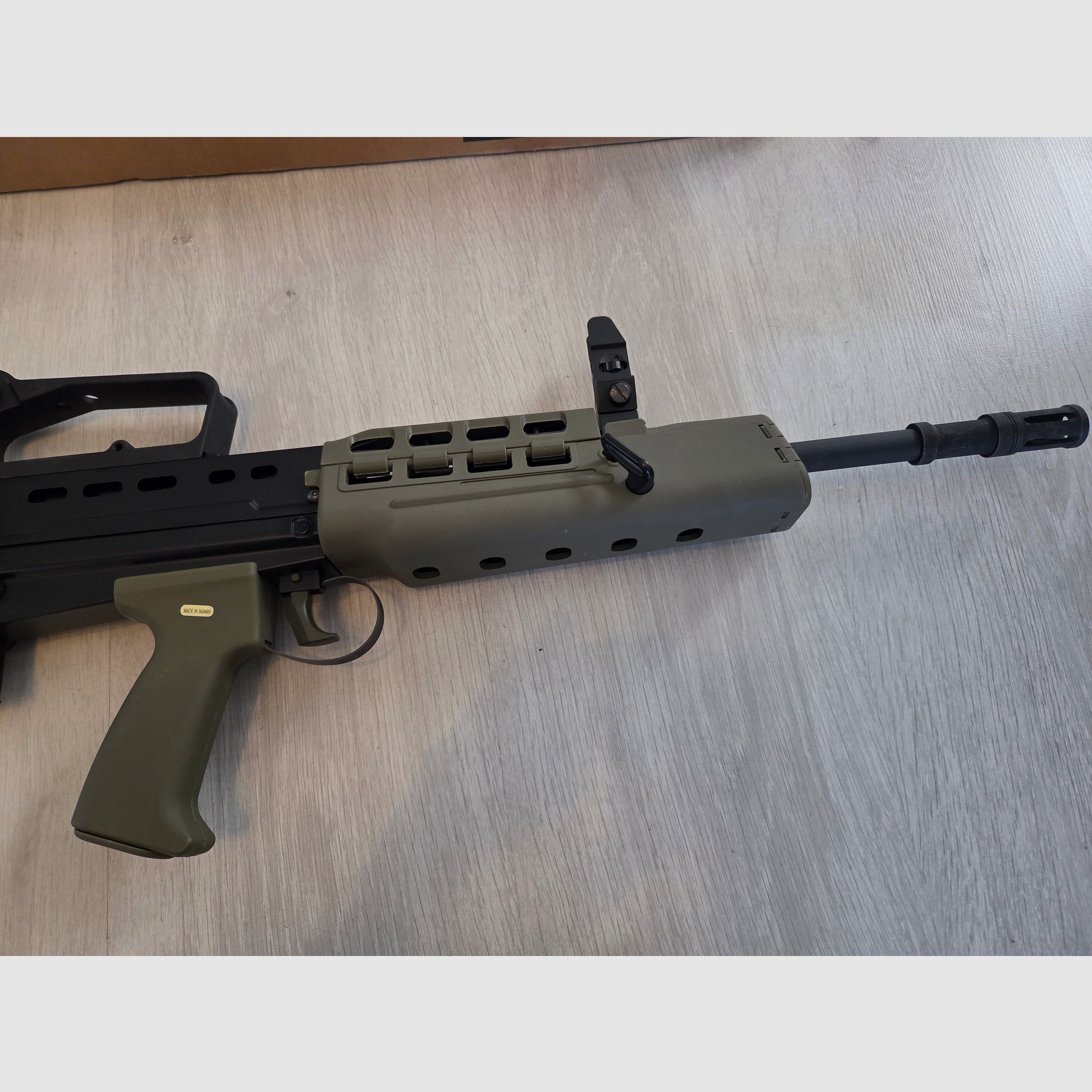 Wei Etech L85 A2 Vollmetall GBB Airsoft Gewehr Top Zustand