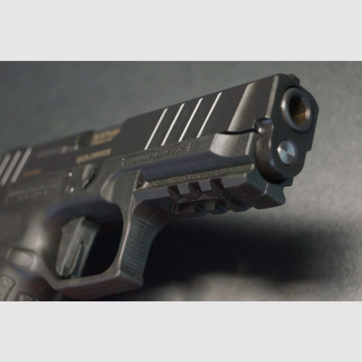 Stoeger STR-9, zdjęcie 2 z 6