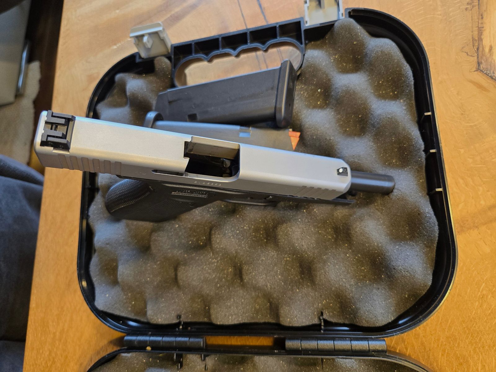 Glock 48 Silver Slide