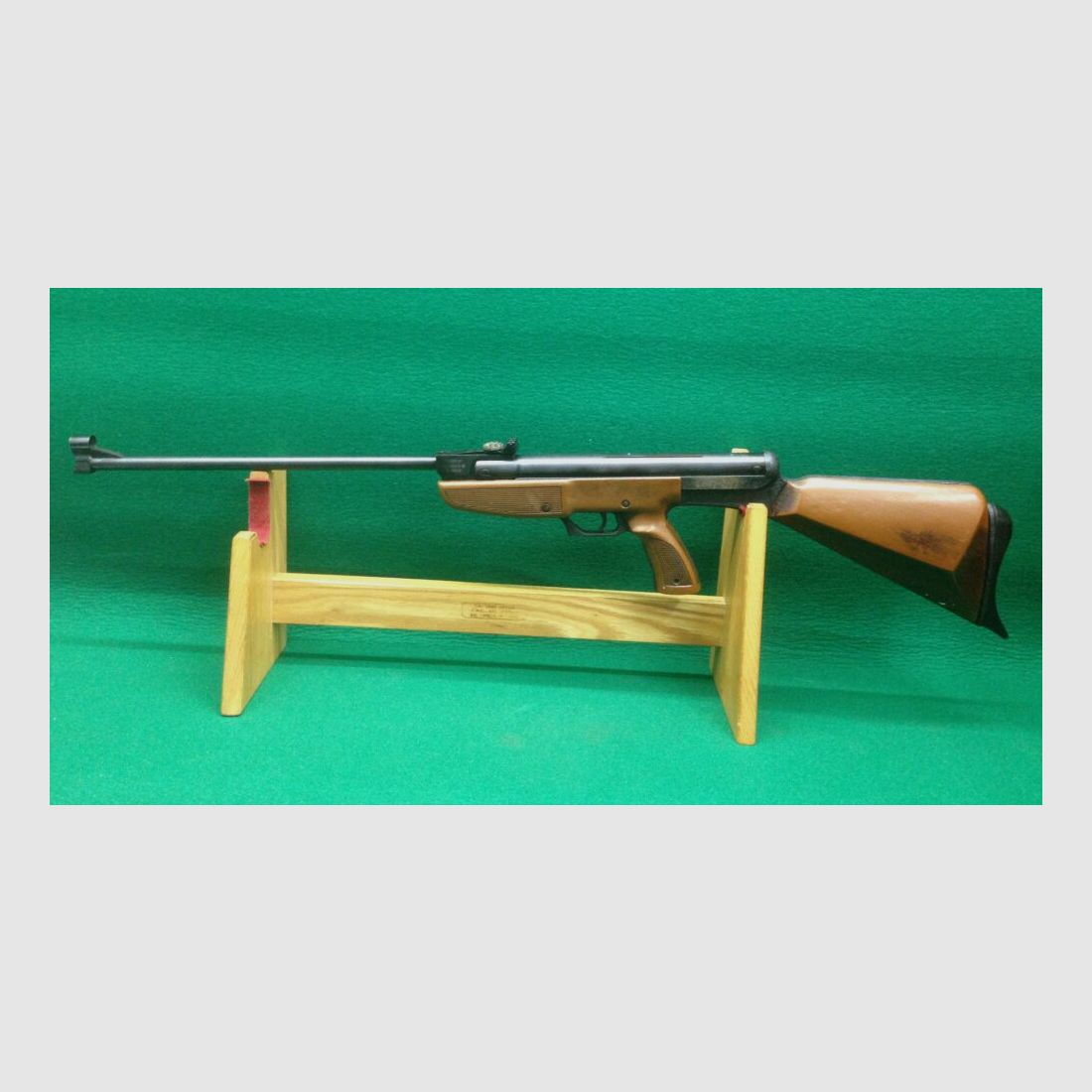GAMO	 Luftgewehr Modell "GAMO-68"
