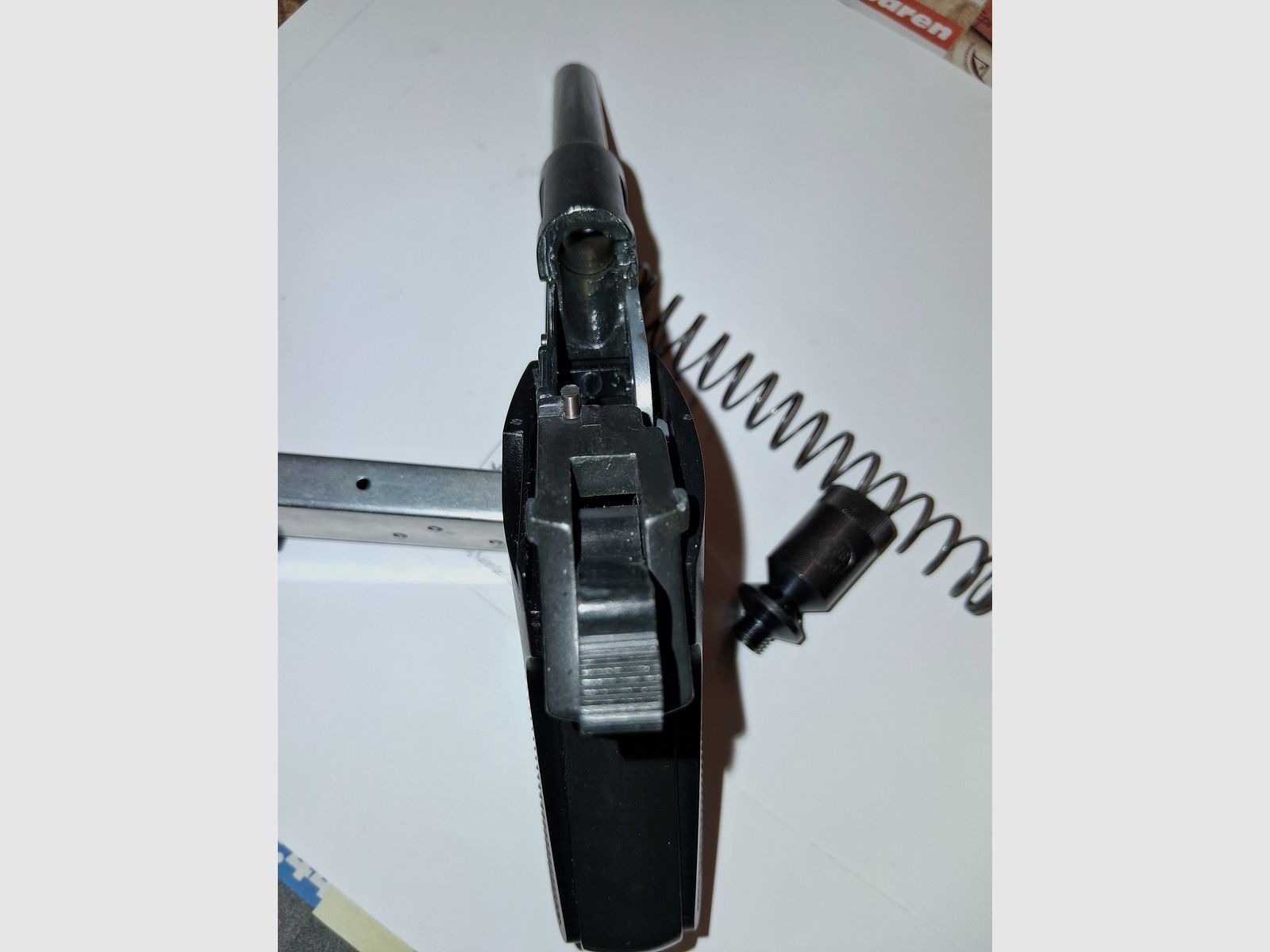 ME 9 mod. Para Griffstück komplett, Magazin, Abschussbecher, original Koffer (neuwertig)