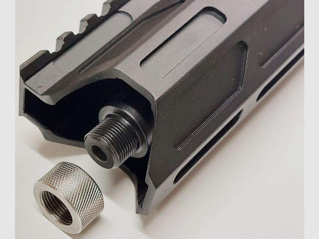 Schwaben Arms GmbH sistema di cambio SAR M15-22 MATCH in calibro .22L.R. adatto per AR15 con filettatura della canna 1/2-28 UNEF