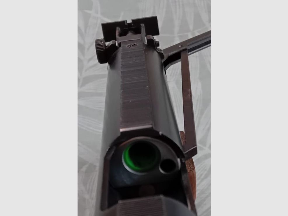 Pistola de aire comprimido Feinwerkbau 80 