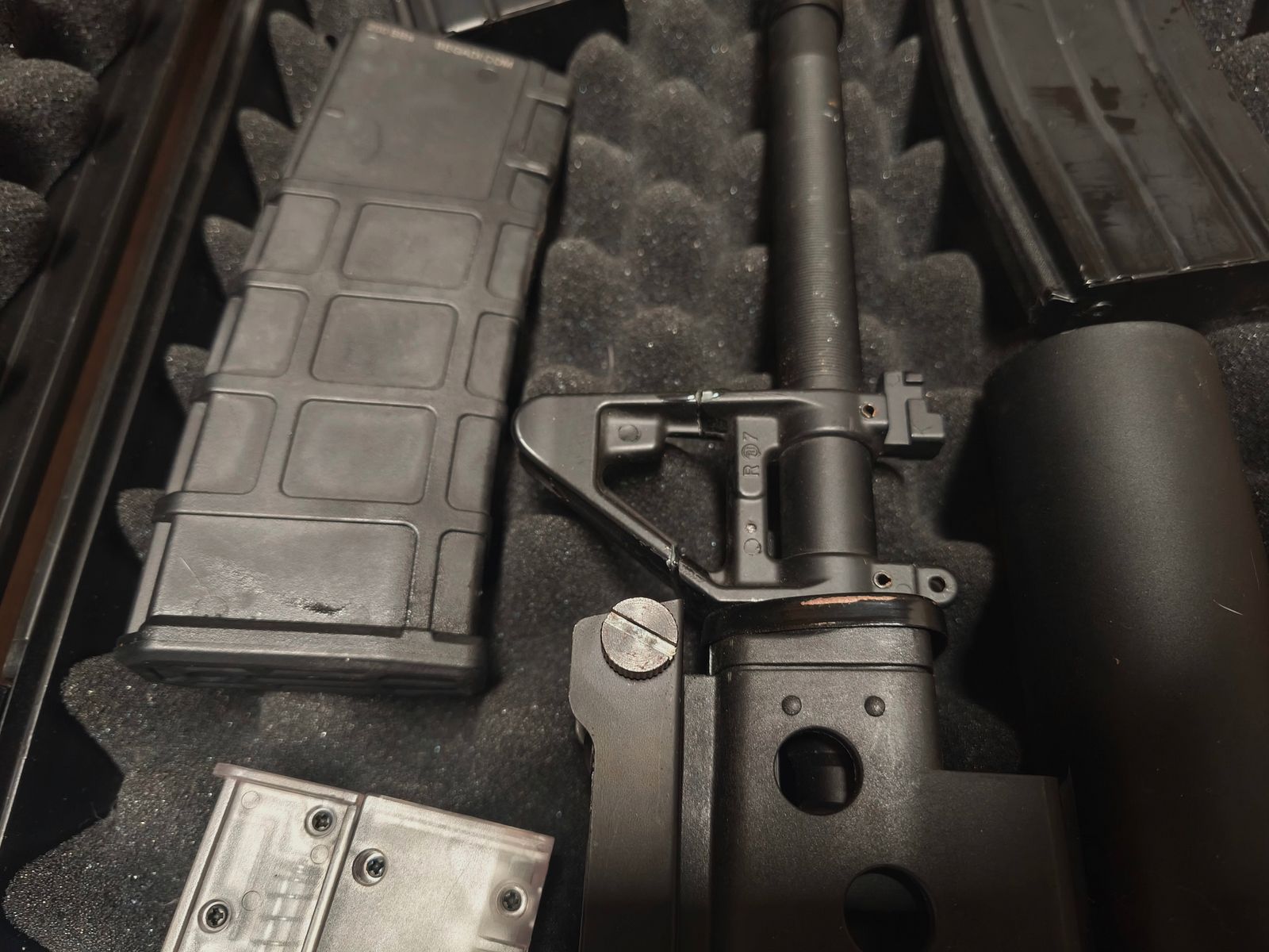 E&C M16 w tym M203 UGL S-AEG Wersja 3 w tym akcesoria