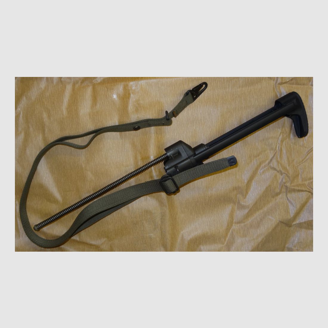 Heckler&Koch BW Bundeswehr Fallschirmjäger web. Cinghie verdi per calciolo telescopico G3