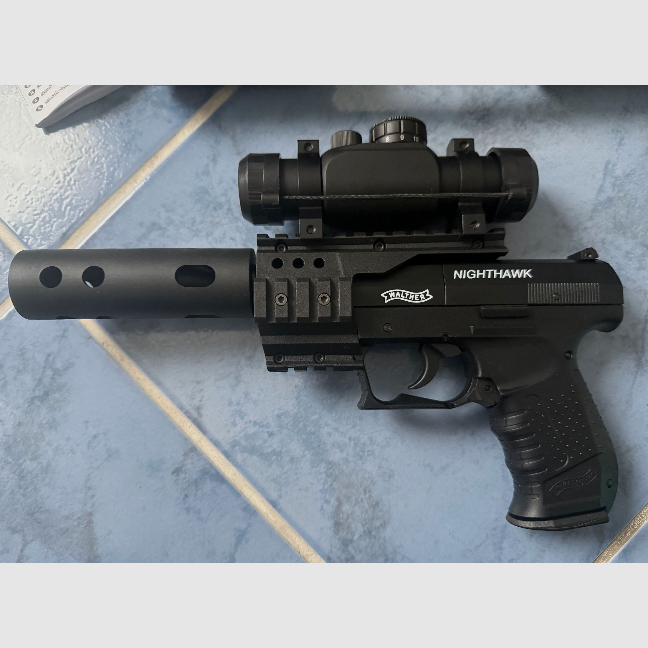 Luftpistole Walther Nighthawk  CO2 mit Zubehör wie Neu
