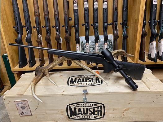 Blaser R8 Professional 2.0, avec Zeiss Conquest V6 2,5-15x56 M, avec rail
