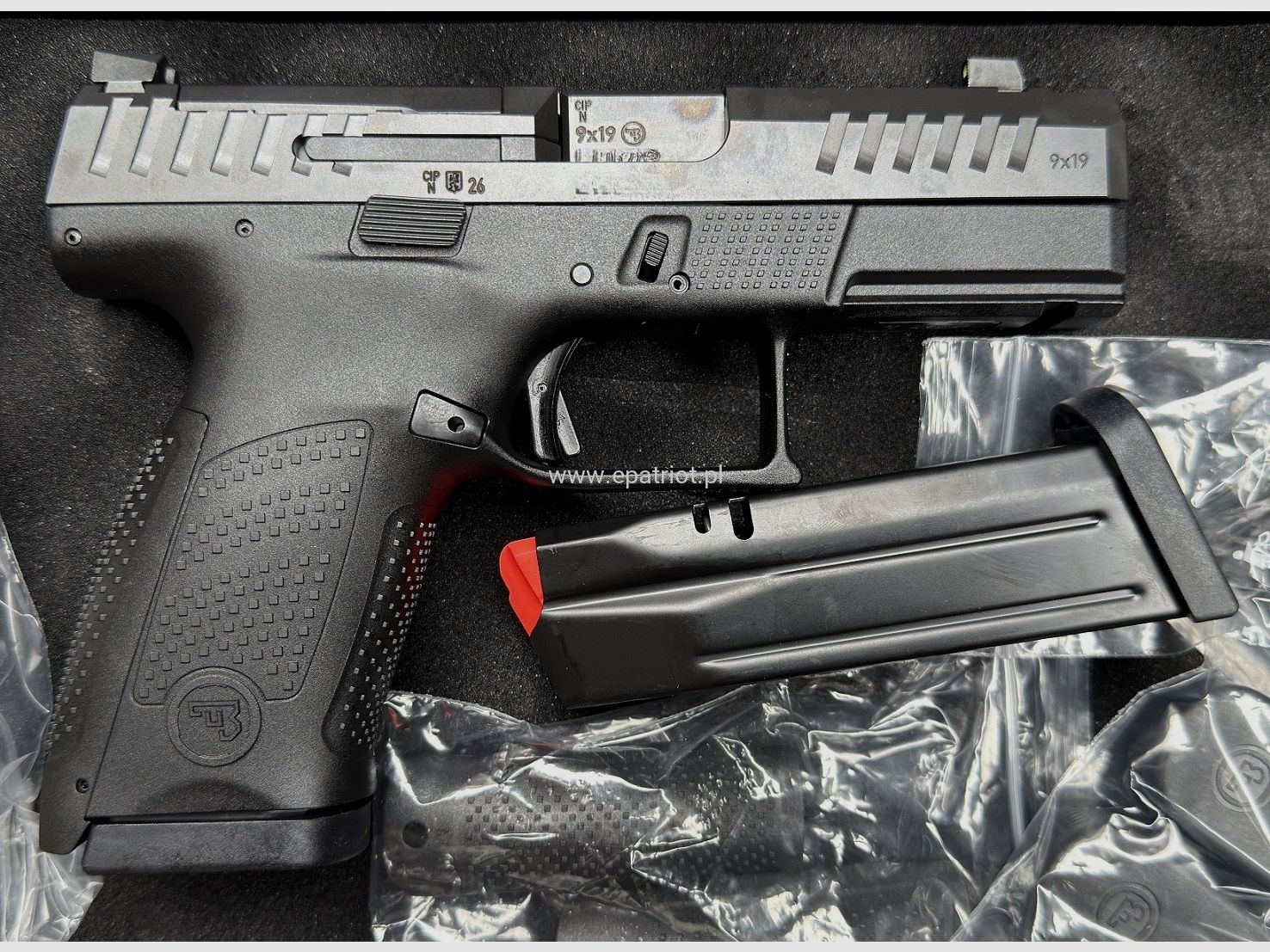 Pistola CZ P-10 C OR PORTED, imagen 1 de 2