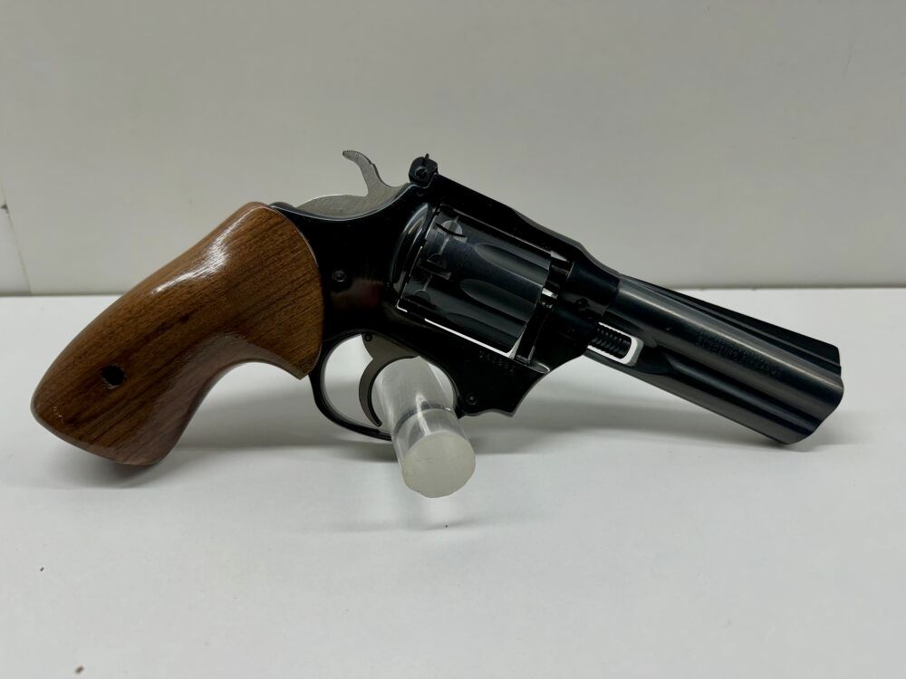 HIGH STANDARD Mod. Sentinel Mark IV - Waffen Friedrichs