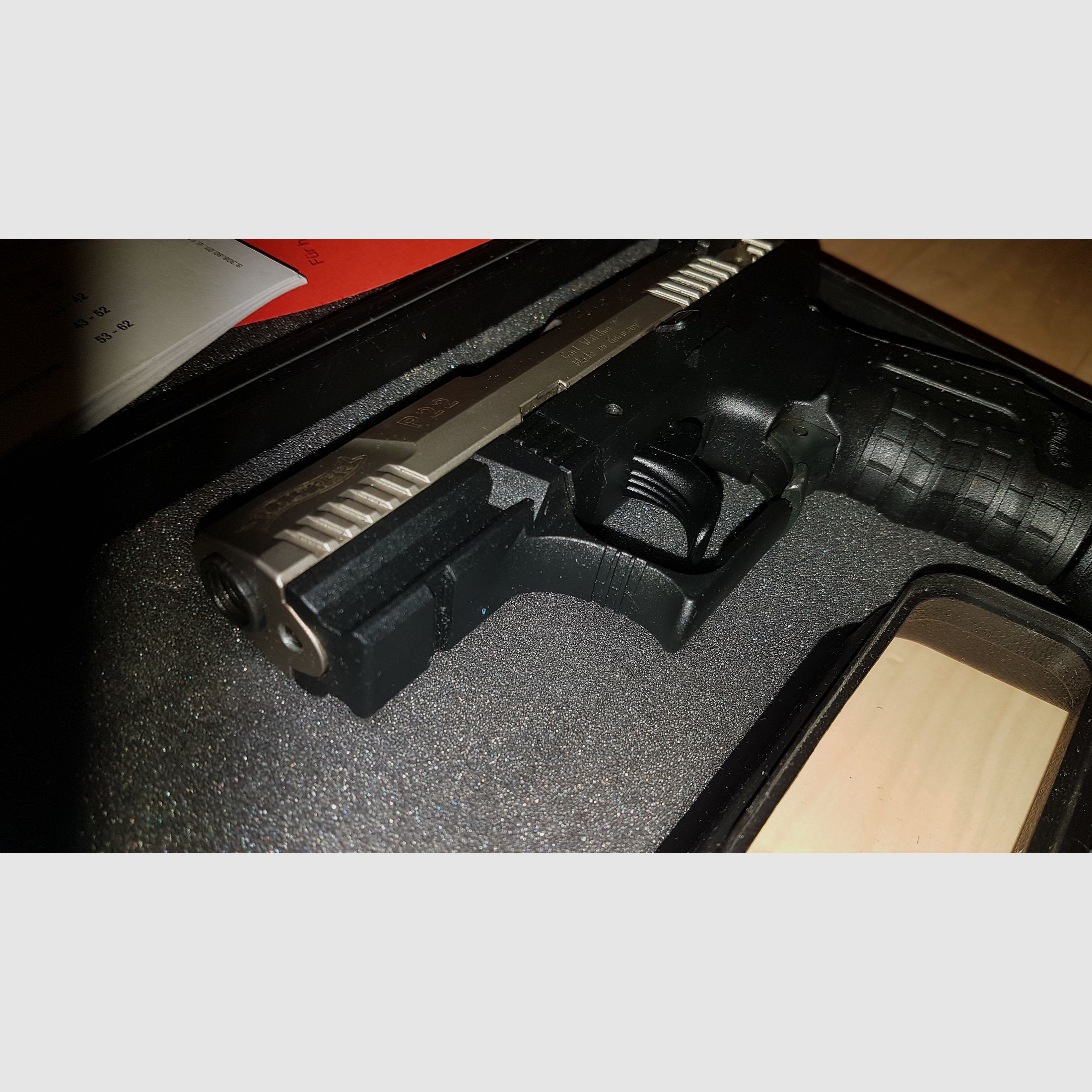 WALTHER P22 Pistolet d'alarme 9 mm P.A.K. Nickelé