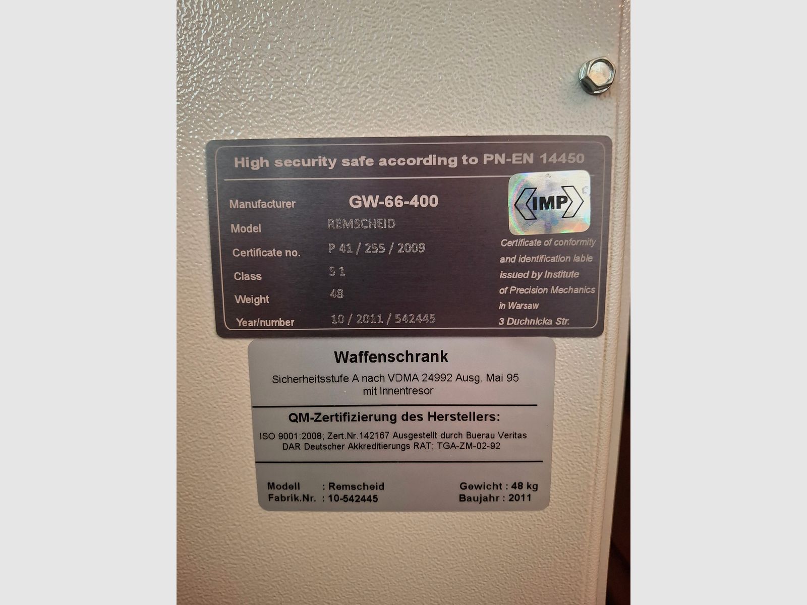 Waffenschrank für 3 Jagdgewehre