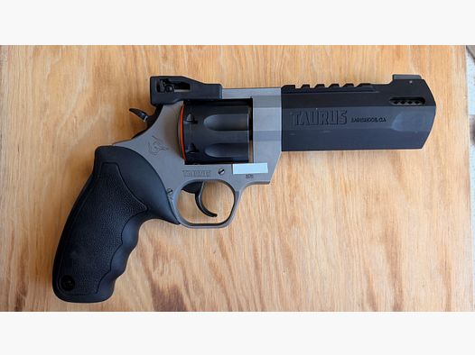 Taurus Raging Hunter 357 .Mag. – Lage vuurkracht, incl. Jetloader & houten grips, DuoTone kleur, 5 1/8 barrel length.