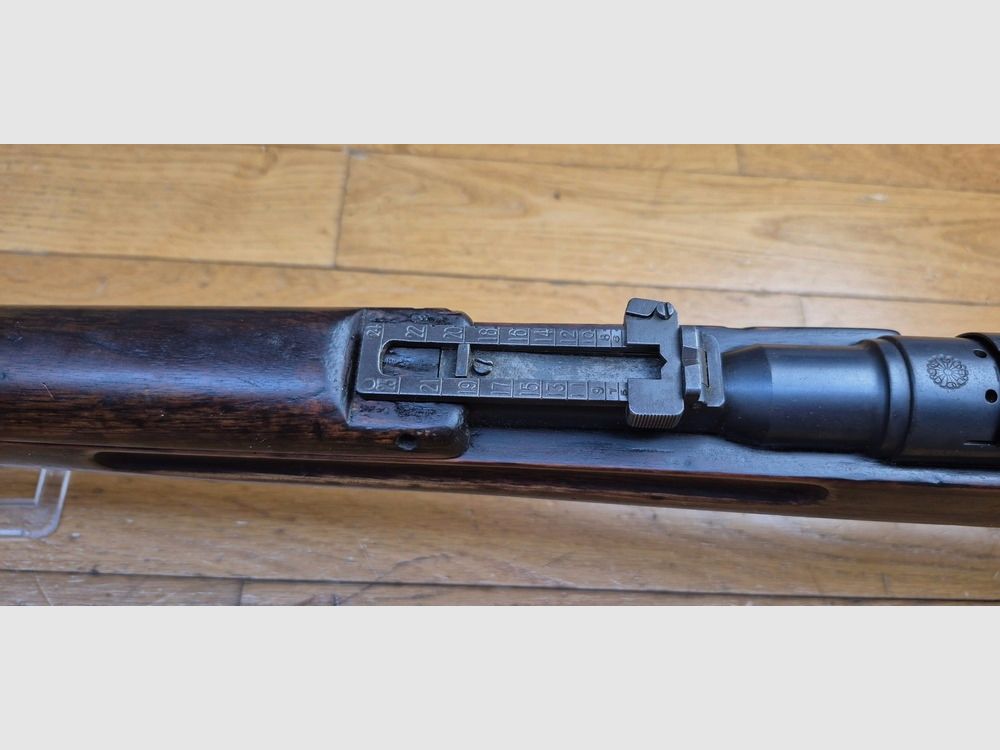 Very nice Japanese rifle Arisaka Type 38 – original caliber 6.5×50 – Kokura Arsenal late 1939 – Thailand order from 1940 – original bluing at 99% – very good mechanics and barrel – nice markings – bayonet lug – TBE +, image 19 of 34