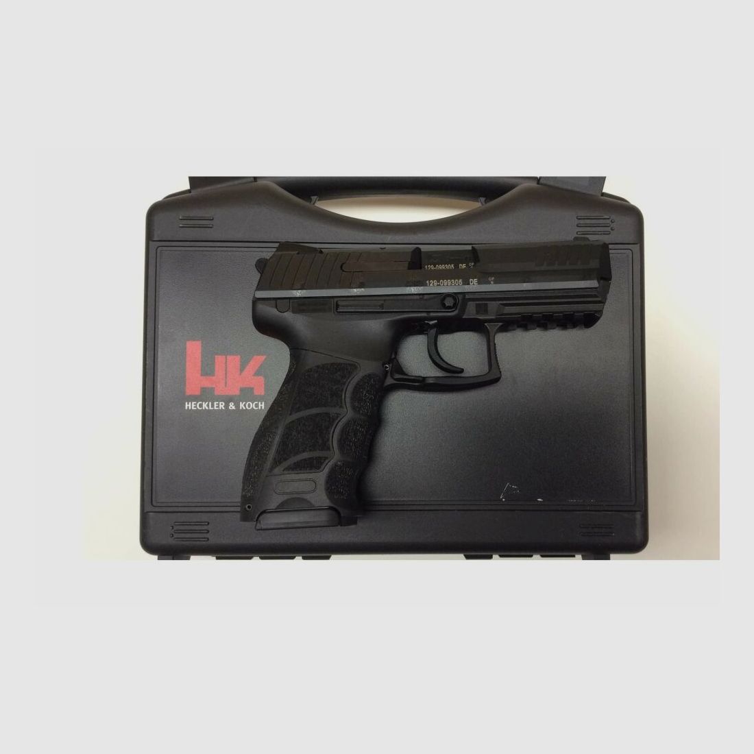 Heckler & Koch HK pistol P30 (V3), caliber 9 mm Luger, DA/SA, 9mm Luger, image 2 of 3