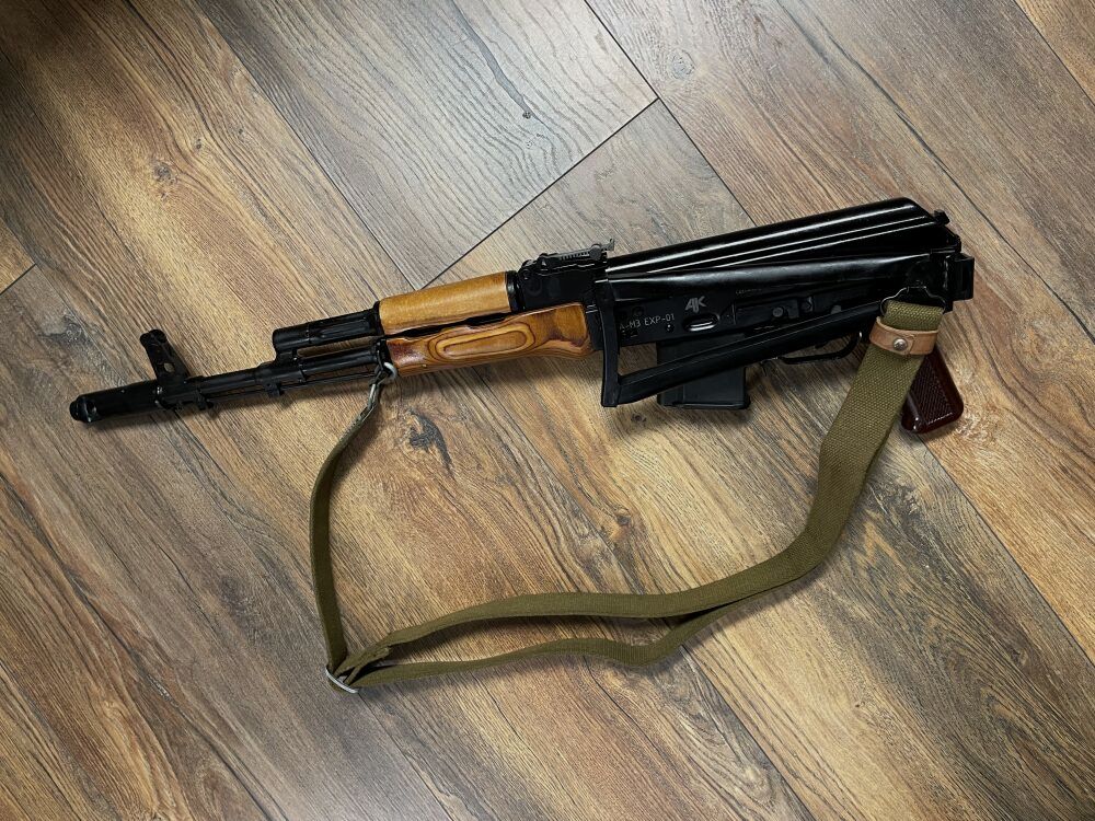 MGBs modèle spécial Izhmash Saiga MK 102 Retro - carabine semi-automatique .223Rem homologuée pour le sport ! - avec crosse pliante ! - version civile - système AKM AK47 AK74