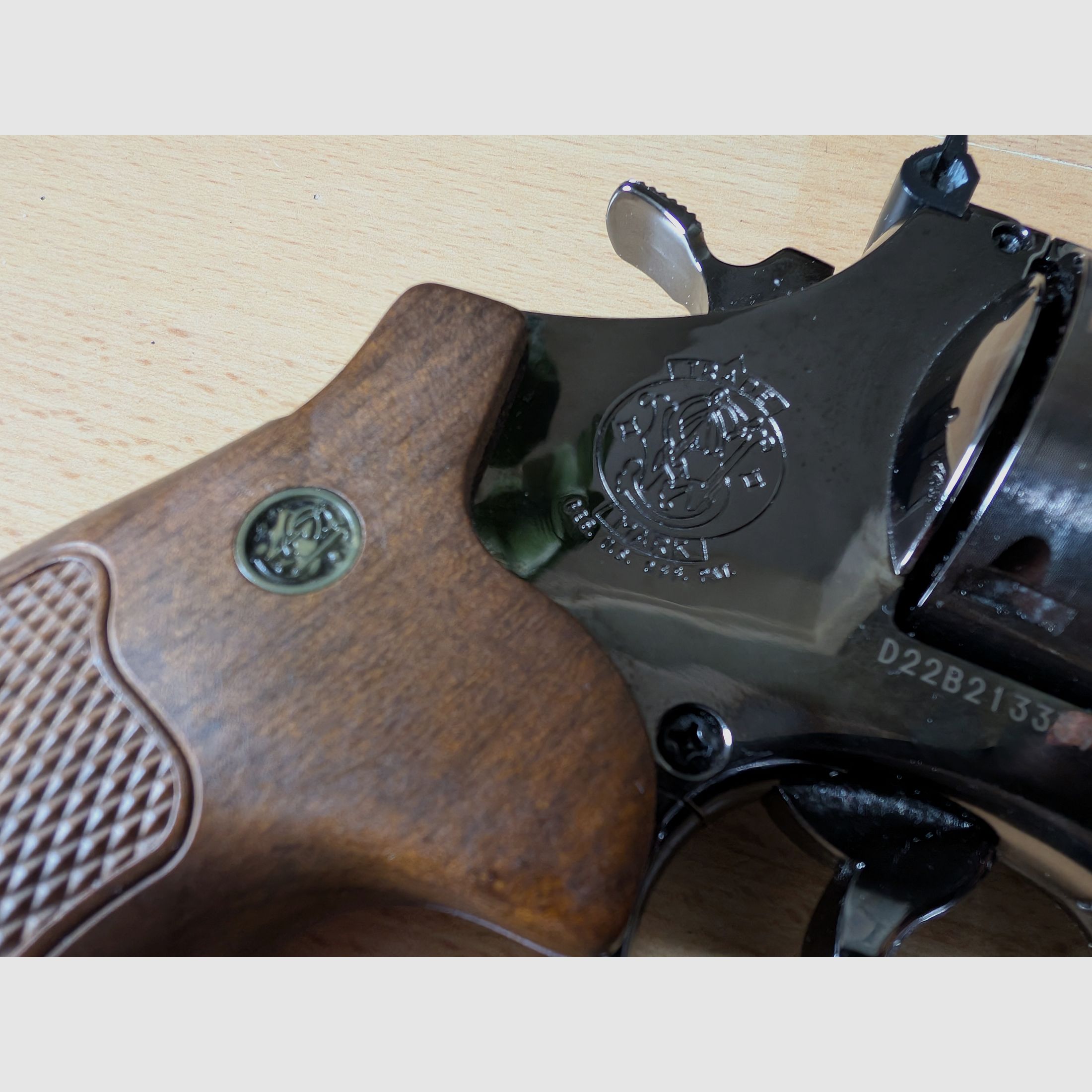 Smith & Wesson M 29 Revolver/  44 Magnum  CO 2 /  4,5 mm BB - Frei ab 18 