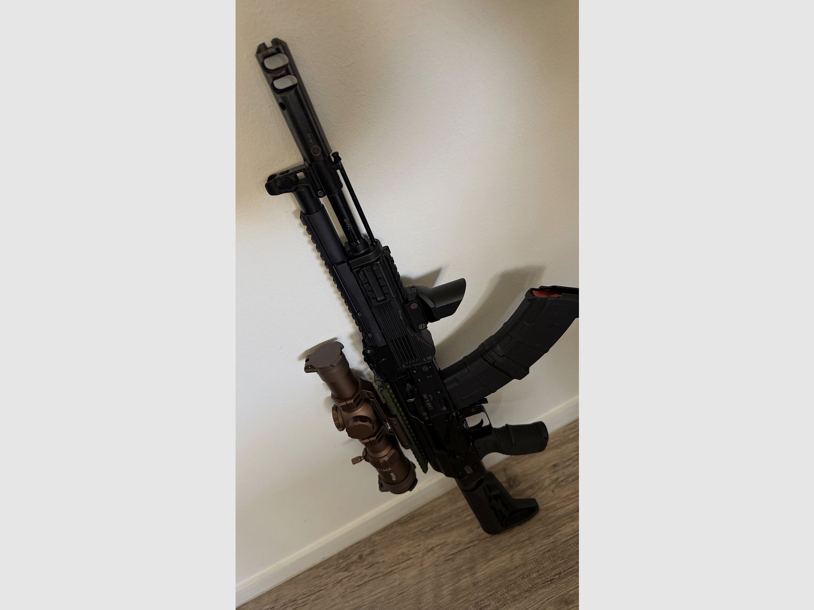 Izhmash Saiga 104, image 1 of 3