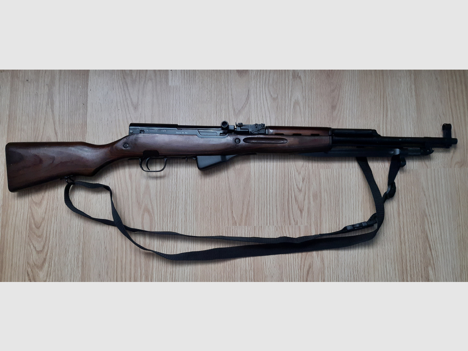 orig. russ. SKS 45 Simonov "IZHMASH" im Kal. 7,62x39 -Superperfekt- mit ca.1600gr. Abzug