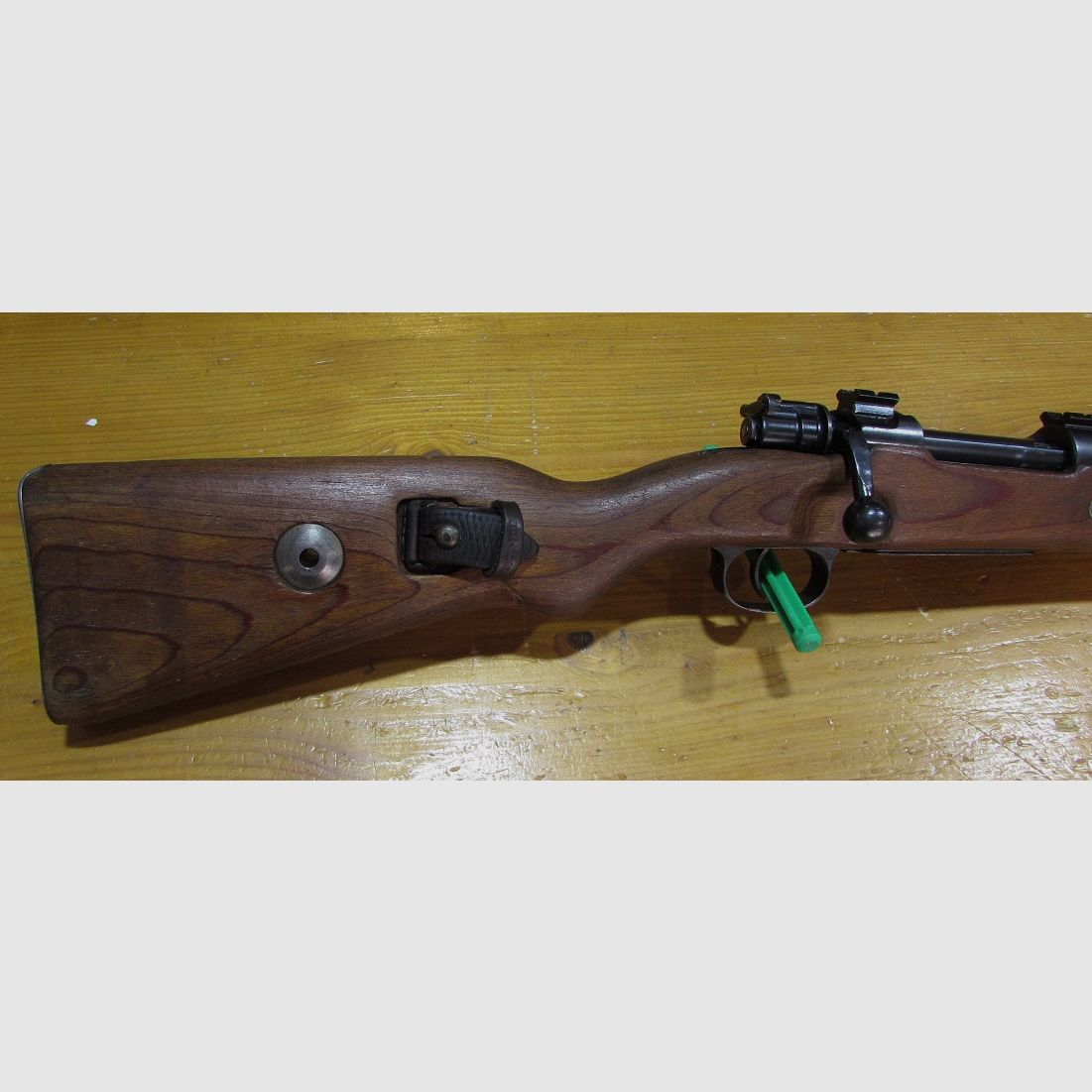 Mauser Yugo 98 Repetierbüchse, Kaliber 8x60S in sehr gutem Zustand 1944, Bild 2 von 9