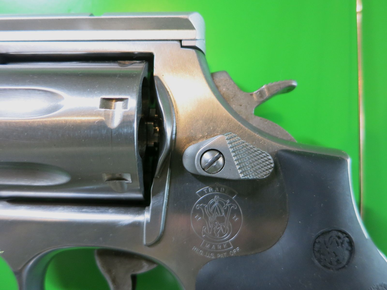 Smith&Wesson Mod. 686 Plus 6, .357 Magnum, 6" Lauf, stainless, Picatinnyschiene   #1-