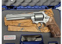 S&W Revolver Mod. 629 Classic Champion Kal. .44 Magnum, stainless/matt, 6 1/2"