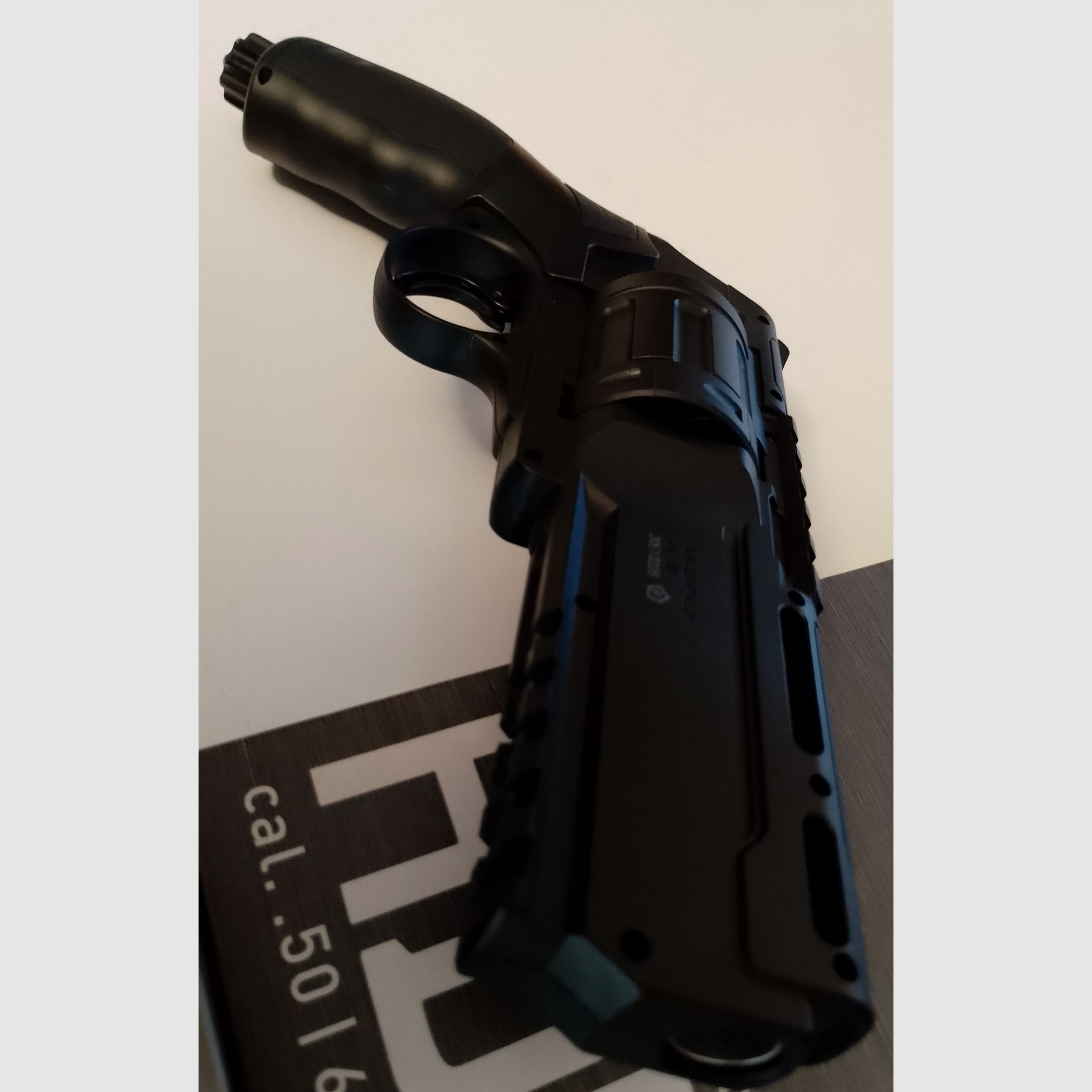 Marker treningowy T4E Defense HDR 50 RAM, rewolwer CO₂ kal. .50 – 7,5 Joul, zdjęcie 3 z 9