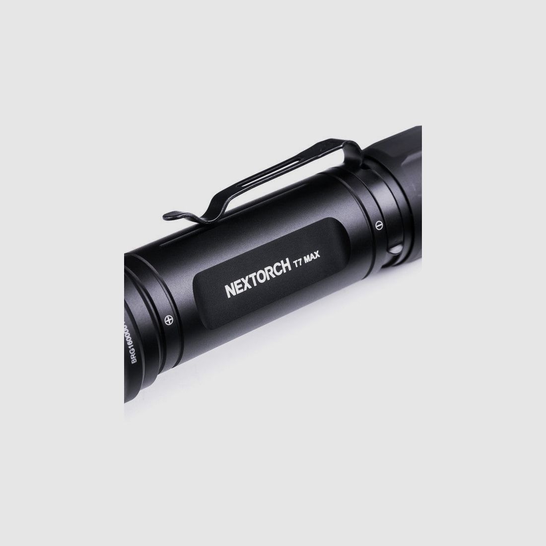 NEXTORCH T7 MAX SET Lampe de Poche de Chasse – Portée de 1.100 m incl. Support et Interrupteur à Câble