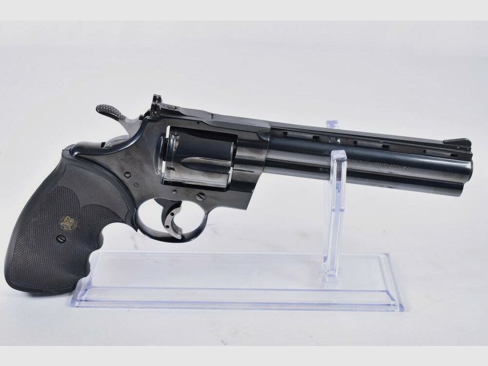 Colt	 Python