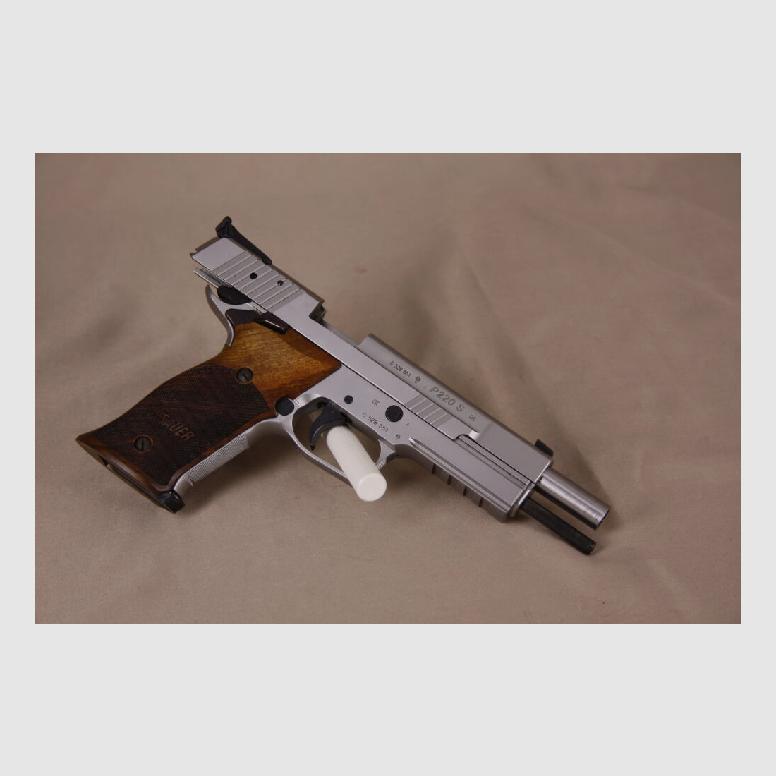 Sig Sauer	 P220 S   X-SIX