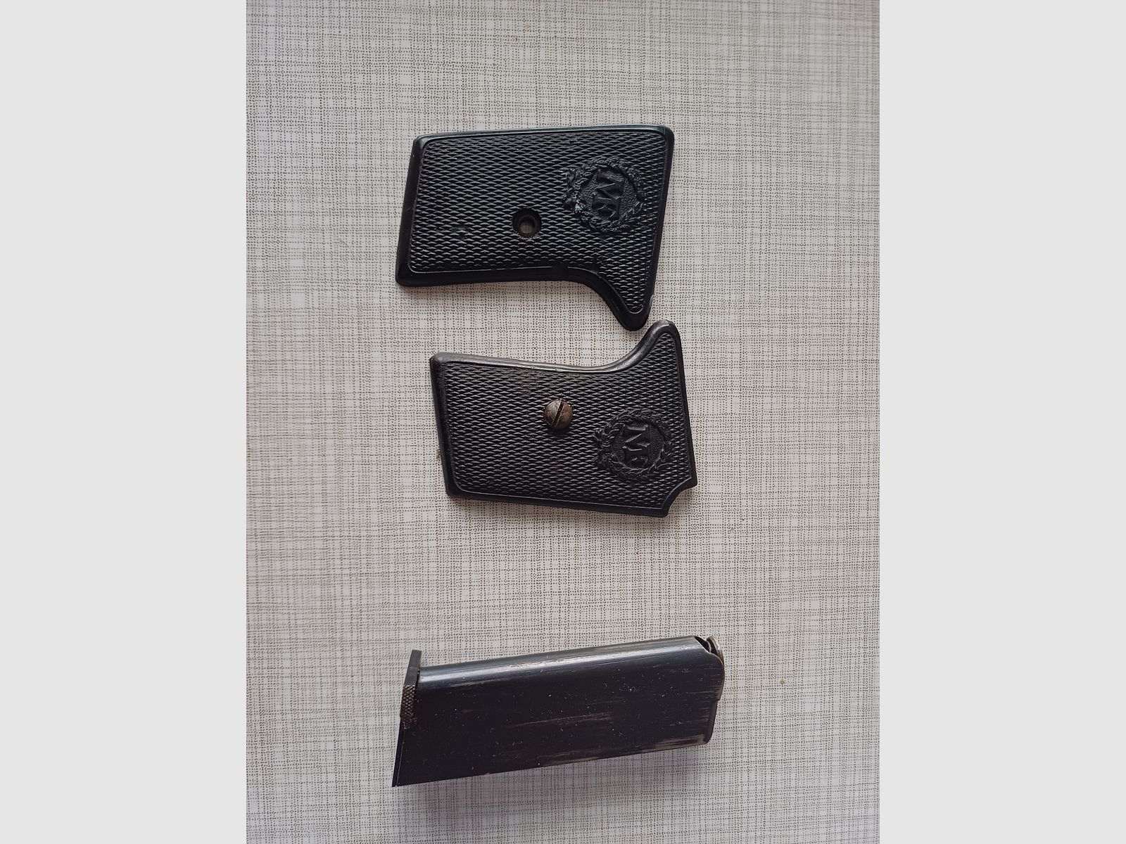 Magazyn i okładziny rękojeści do różnych pistoletów 6,35mm