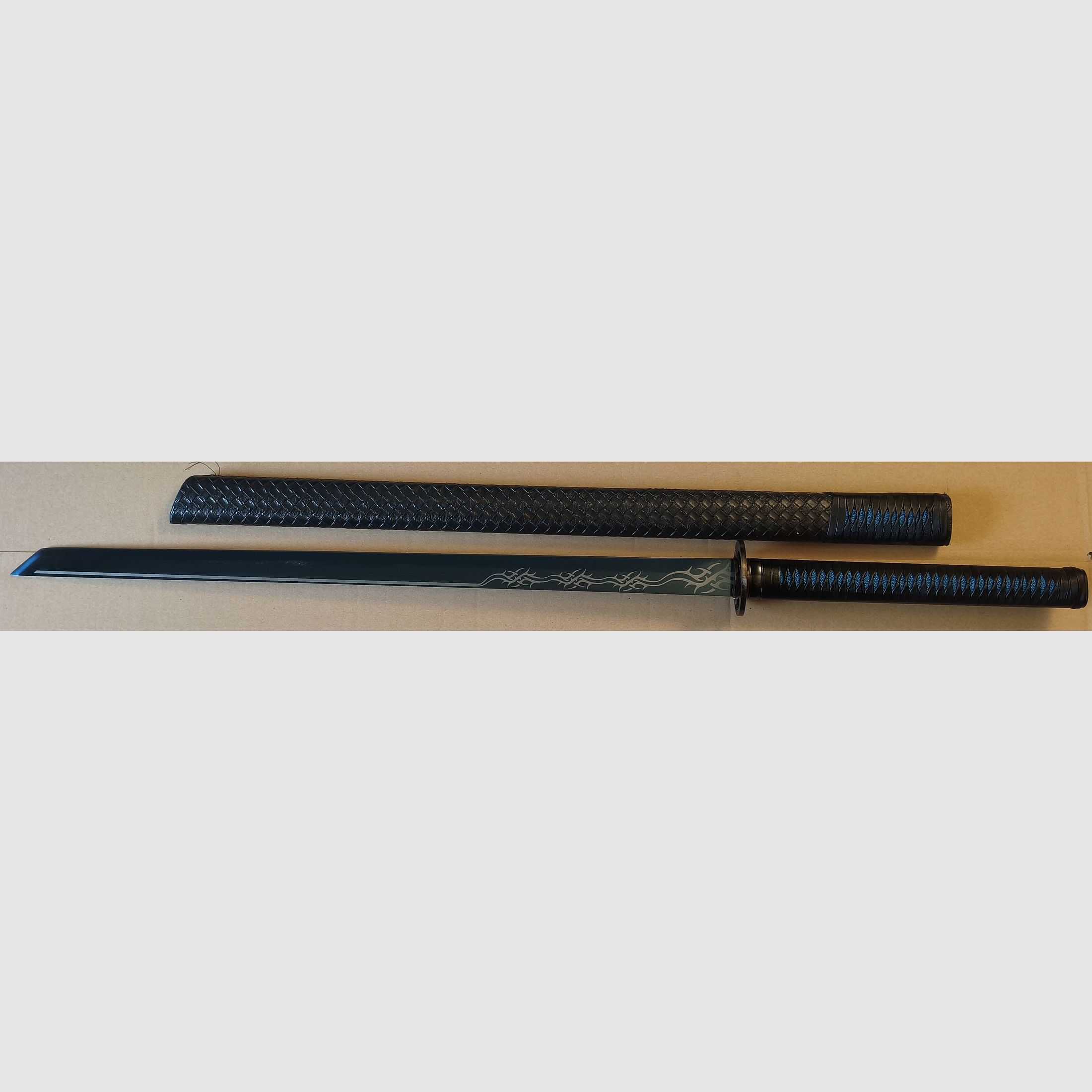 Blaues Katana
