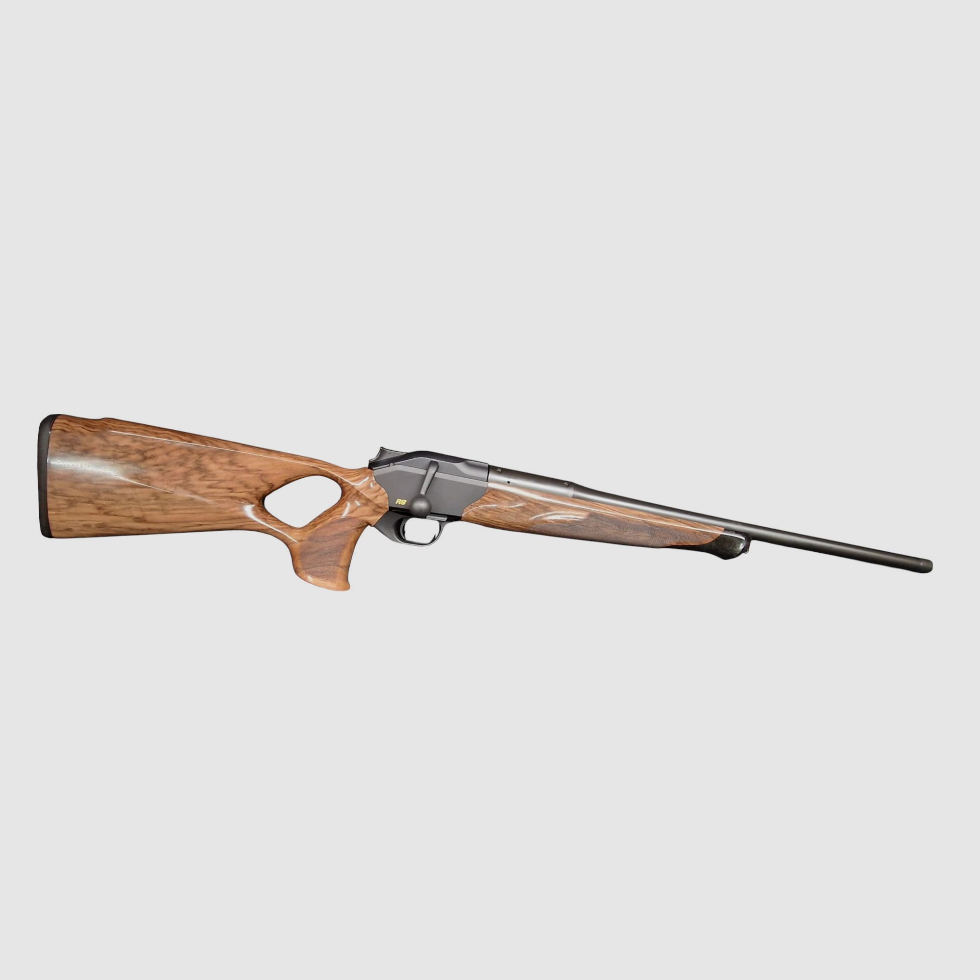 Blaser R8 Success wood HK4 in the calibers 308Win, 30-06 Spring. or 8x57JS LL 52cm with M15x1 immediately available