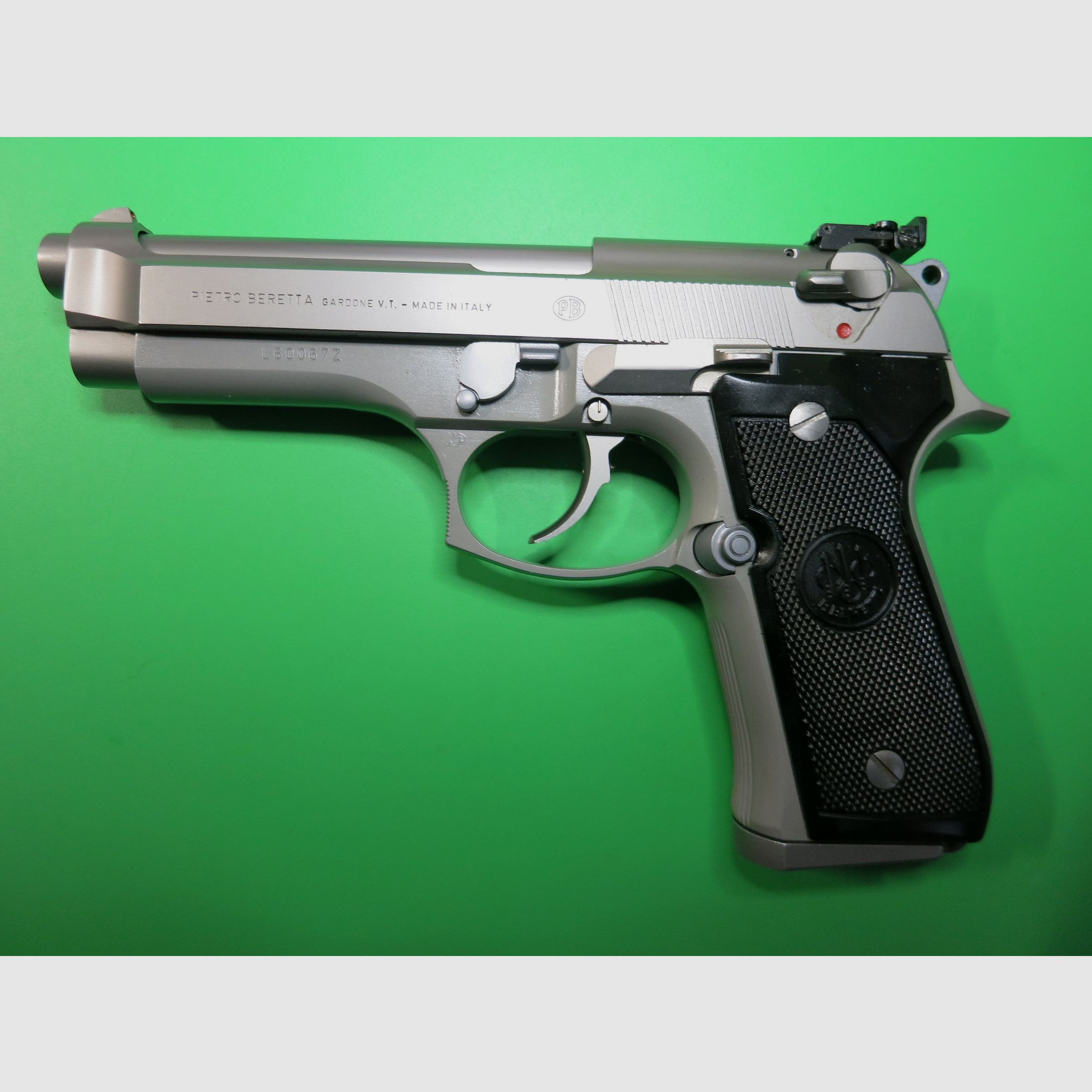 Pistola semiautomatica Beretta 92 FS, 9 mm Luger, pistola delle forze armate statunitensi #65