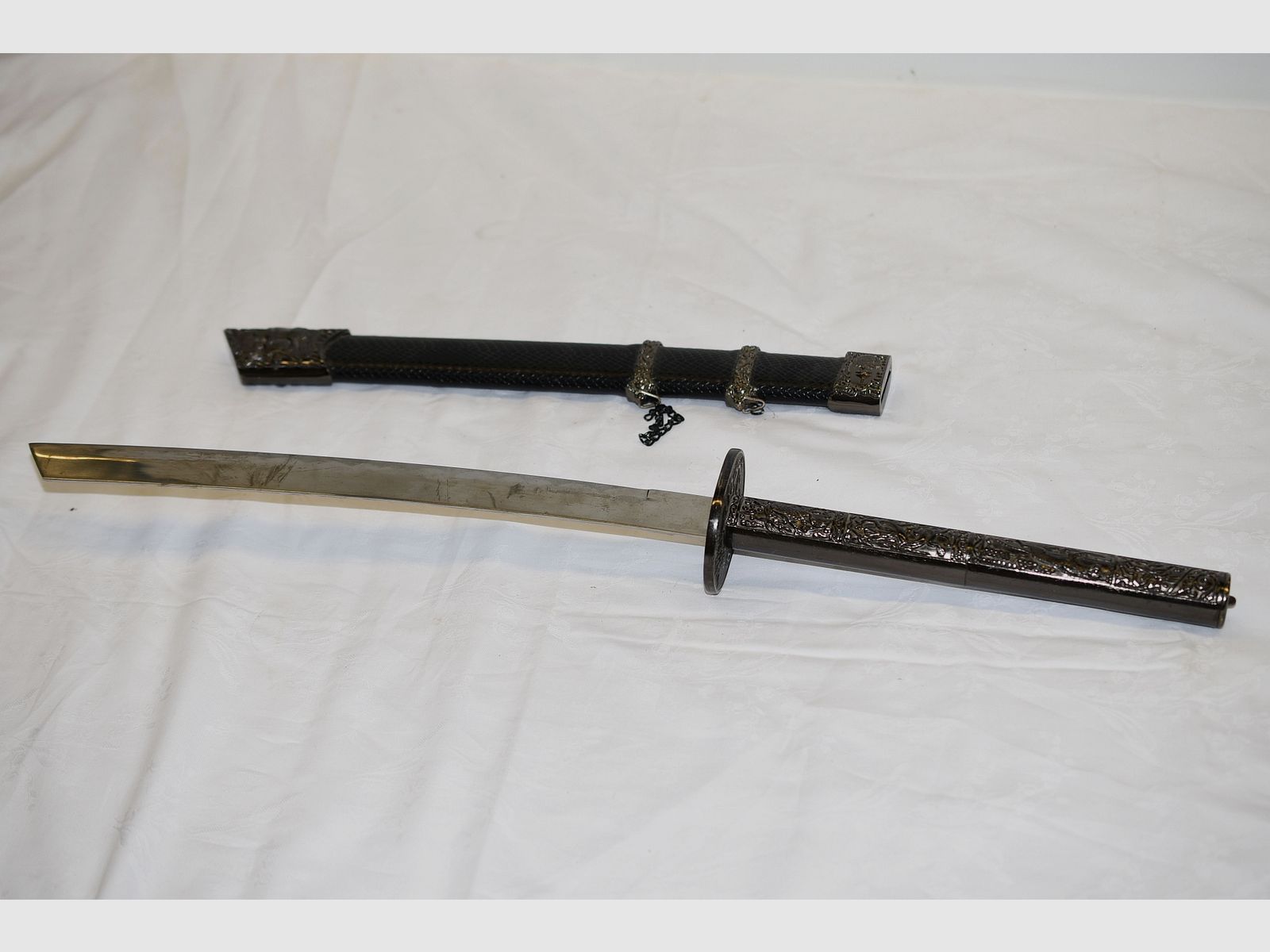 Katana, coltello Tanto in fodero, lunghezza totale 63 cm