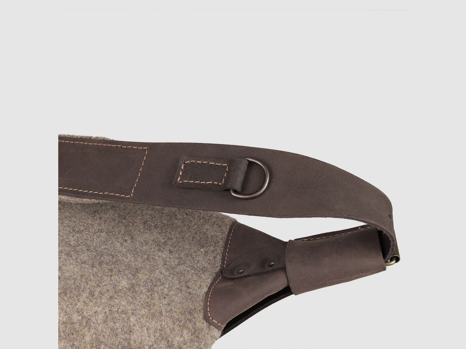 Wool felt backpack silent