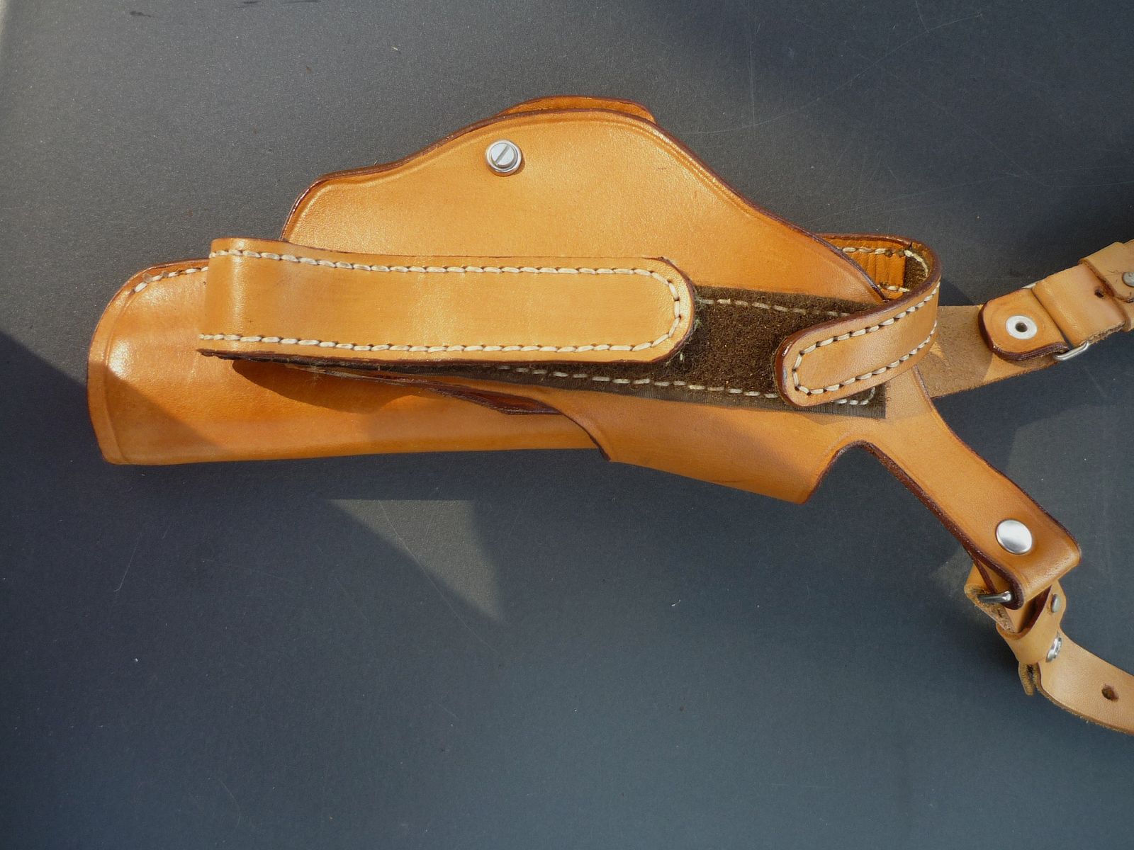 HKDesign Holster Art. Nr. 028 , Schulterholster einseitig für S&W 686 6"   Linkshänder