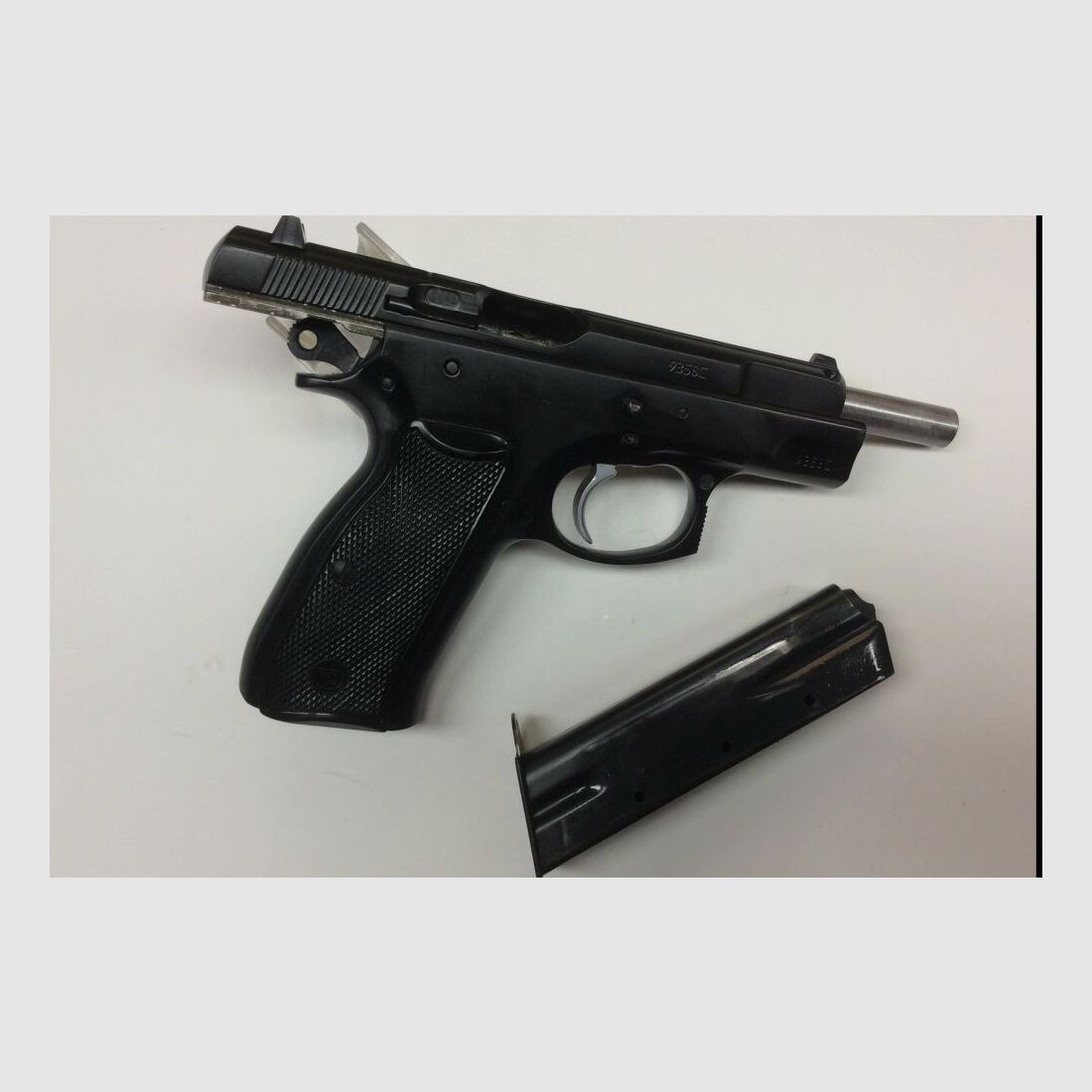 CZ Uhersky Brod M75 9mmLuger