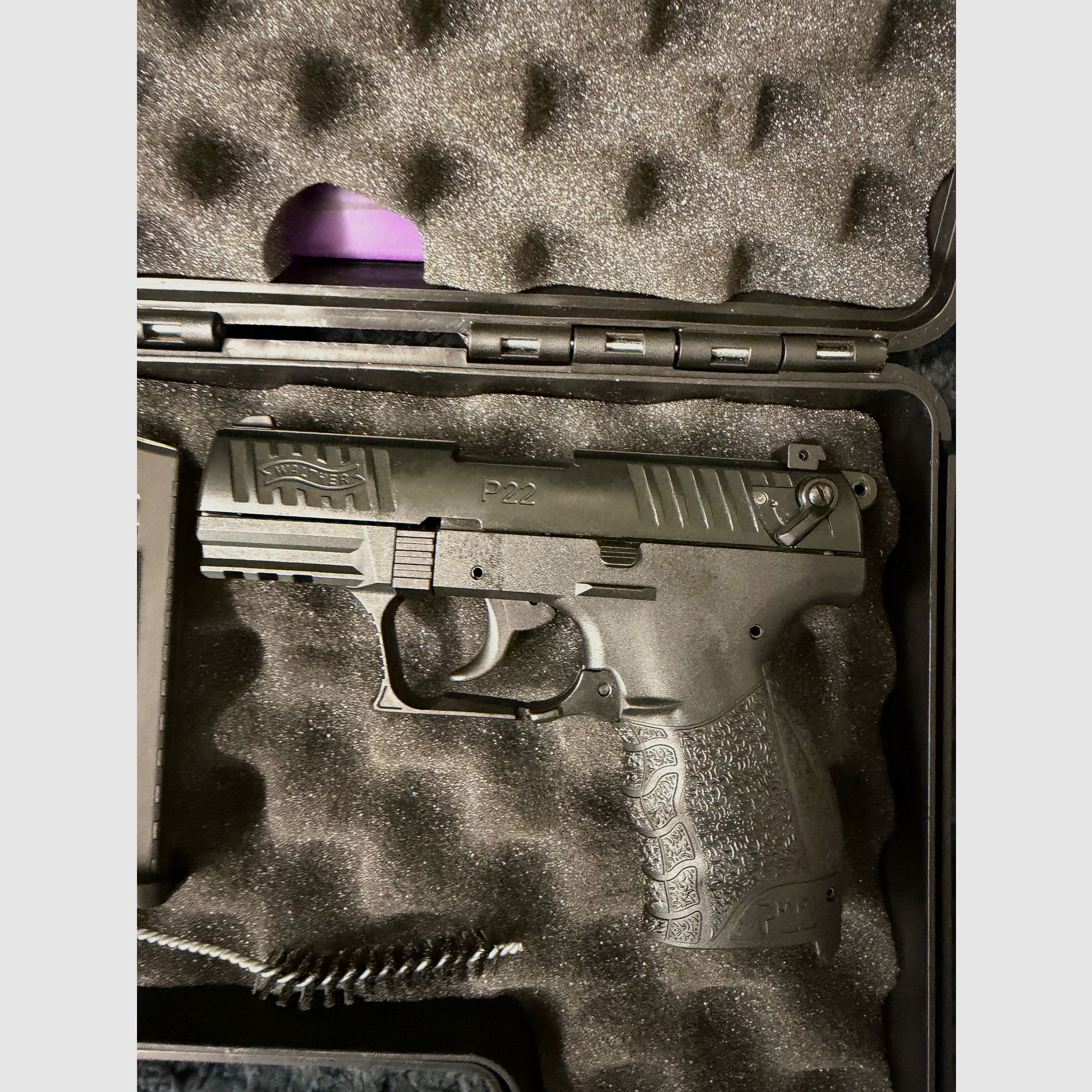 Walther P22 blank firing 9mm pak top condition