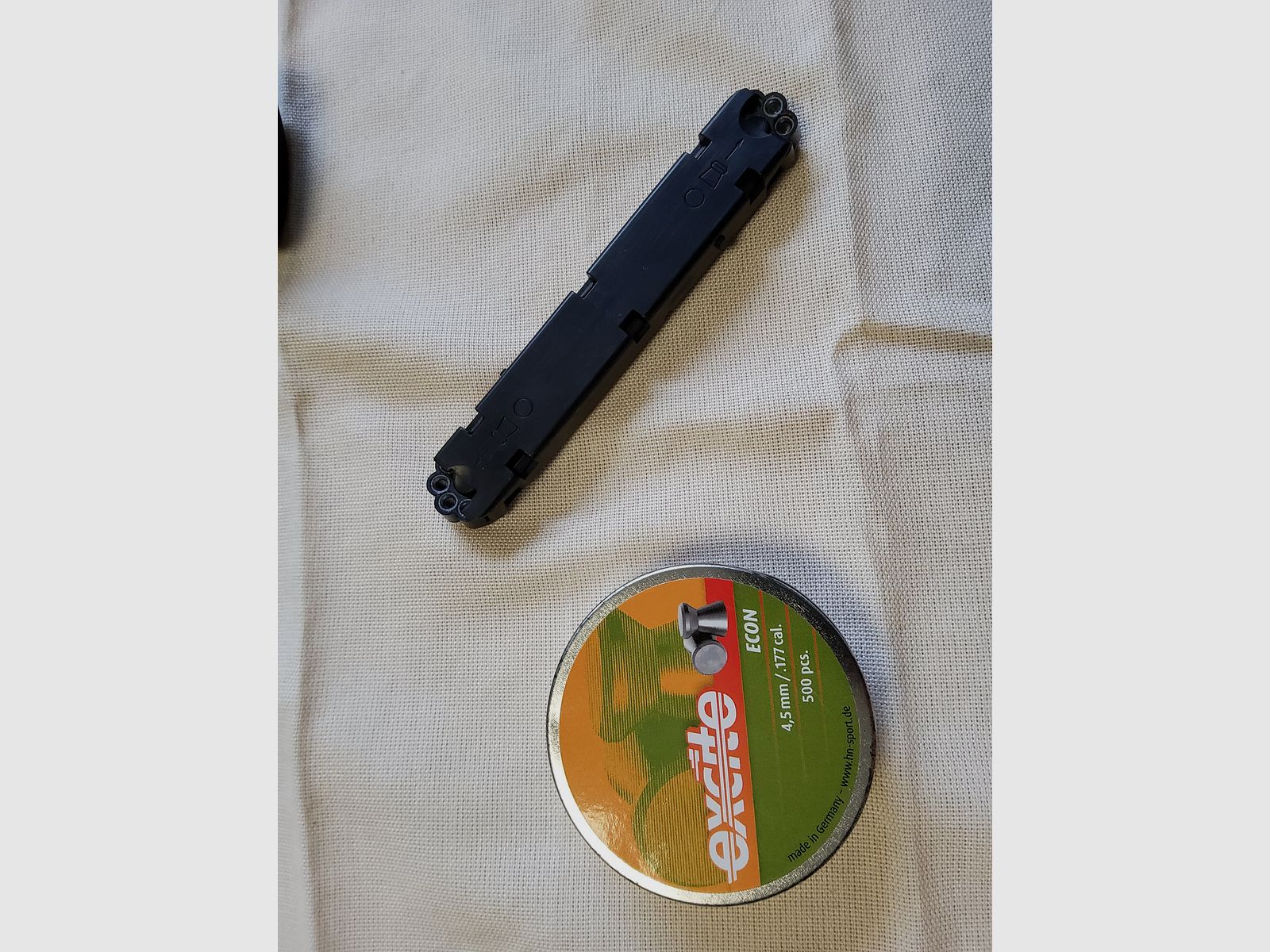 Pistolet Co2 Sig Sauer P226 Diabolo 4,5 mm noir Blowback