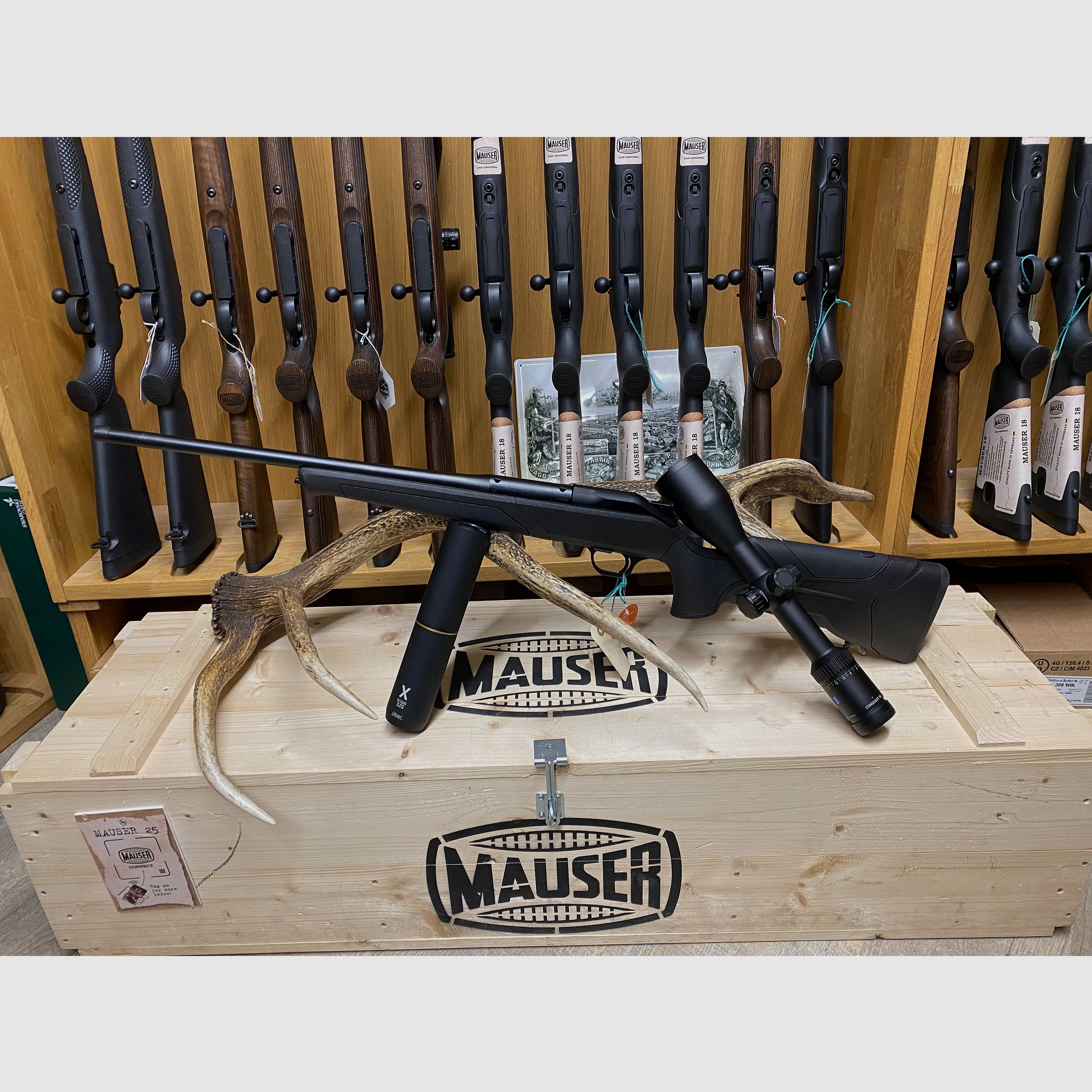 Blaser R8 Professional 2.0, met Zeiss Conquest V6 2.5-15x56 M, met rail