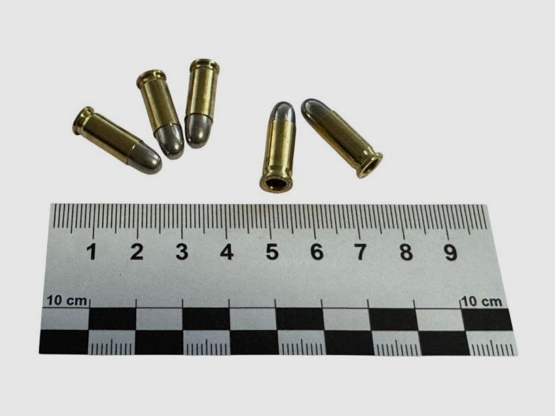 5 pieces of decommissioned ammunition caliber .25ACP/6.35 with full metal jacket nickel bullets