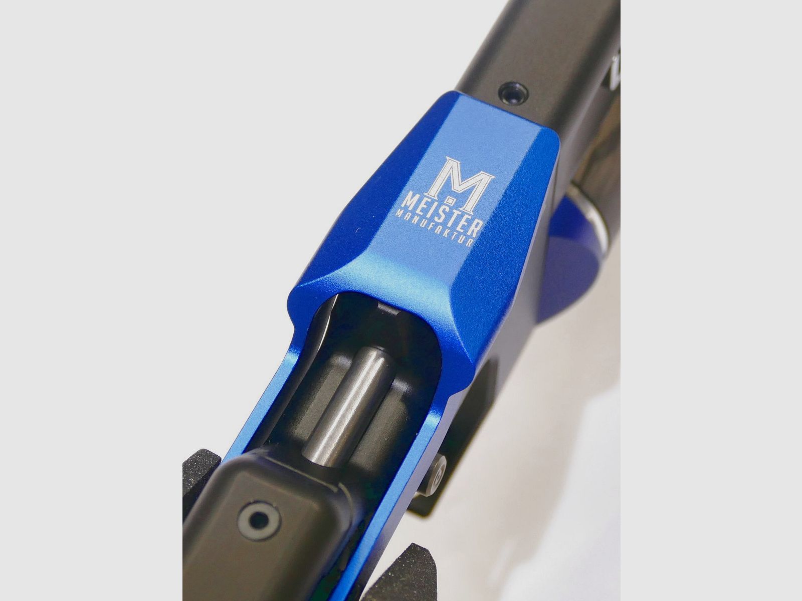 Carl-Walther LP500 Meister Walther Blau rechts Luftpistole Match