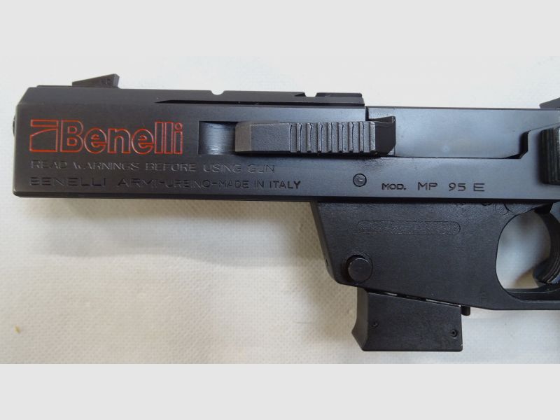 Benelli MP95E Sportpistole im Kaliber .22 l.r ++TOP ZUSTAND++