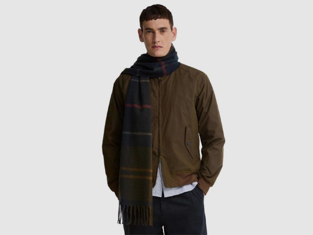 Écharpe Barbour Yorklane Tartan | tartan classique ombre, image 6 sur 6