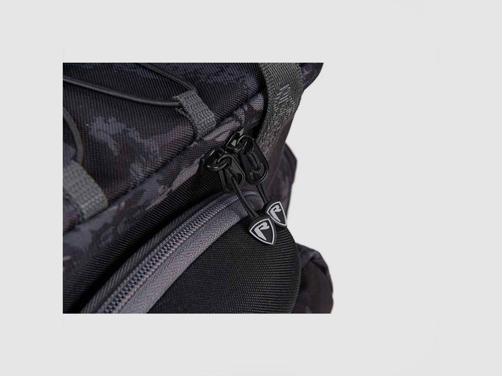 FOX RAGE – VOYAGER CAMO EDITION MEDIUM TACKLE BAG, Bild 17 von 22