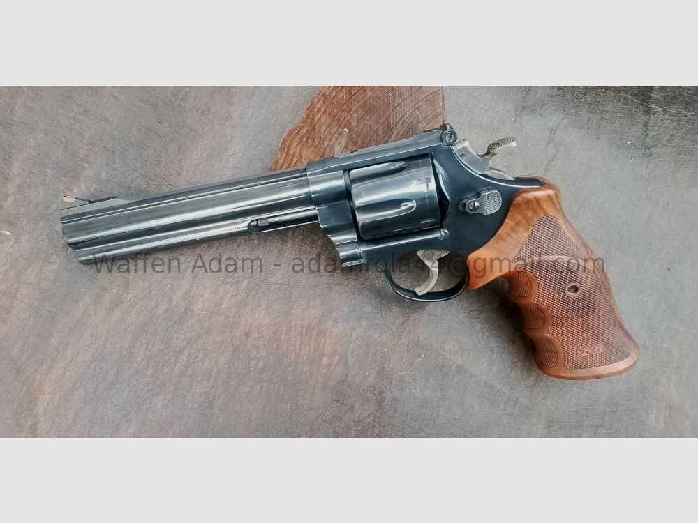 Smith & Wesson Model: 29 Classic M 29 Classic