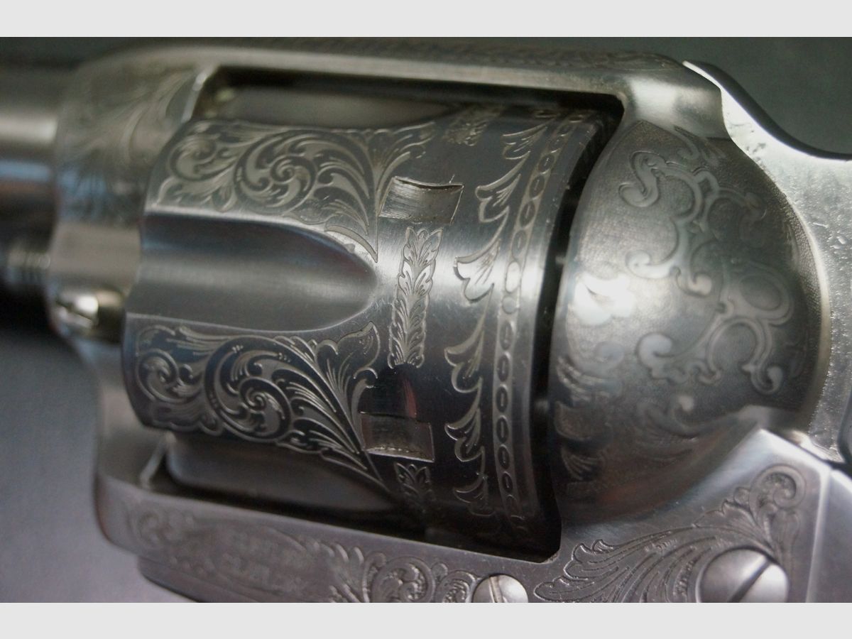 Uberti Cattleman Stainless Steel graviert .45 Colt, Bild 7 von 8