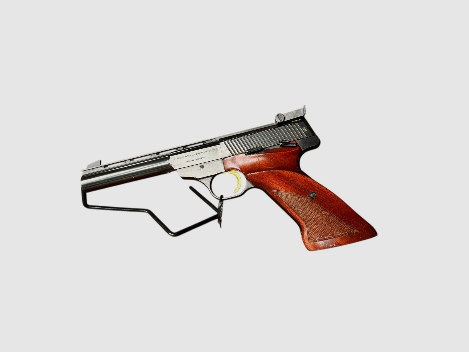 Pistola de precisión FN Match 150 .22lr en venta, imagen 2 de 7