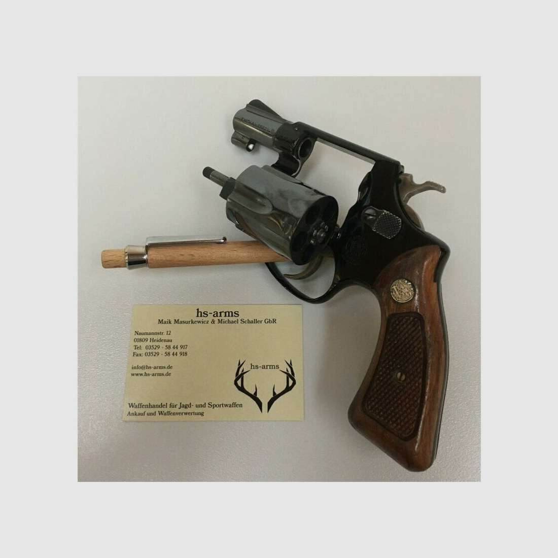 Smith & Wesson	 Airweight 38. Spec. CTG Model 37