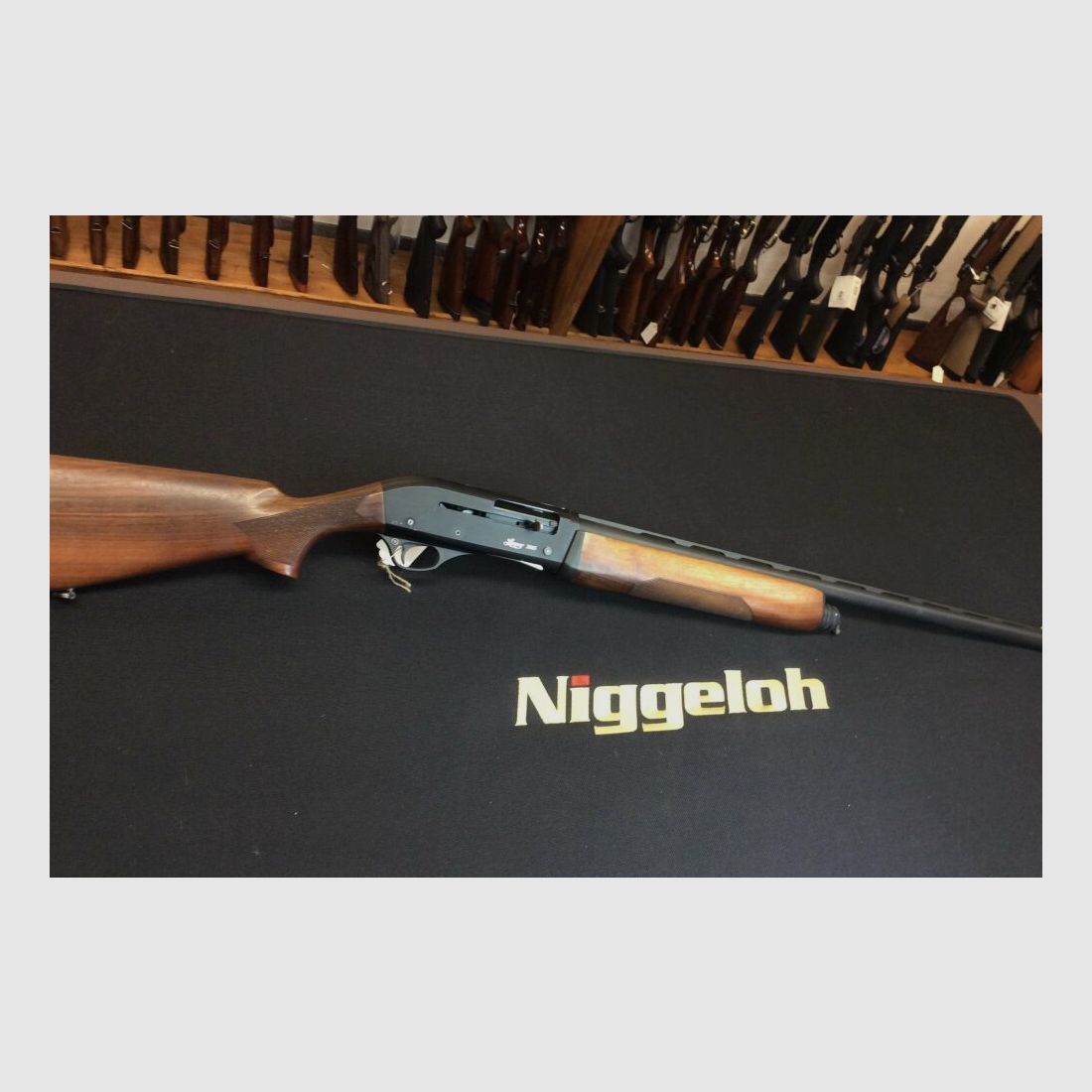 Kettner Luger	 12/76